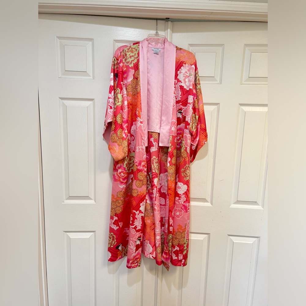 Natori colorful floral Kimono robe yukata artistic lounge NO BELT SIZE SMALL